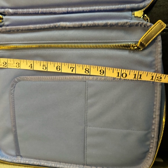 Lily Pulitzer Blue Patterned Women's laptop/iPad organizer - Picture 7 of 9